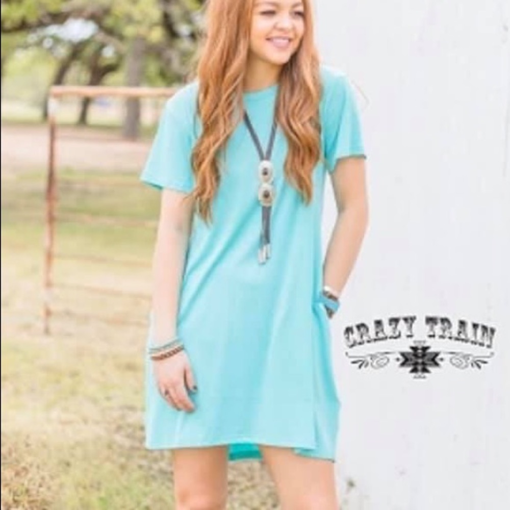 Turquoise Twirl Dress with Pockets!